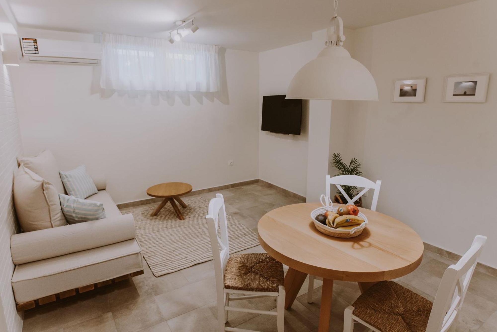 Eriel Boutique Apartments Lefkáda Oda fotoğraf